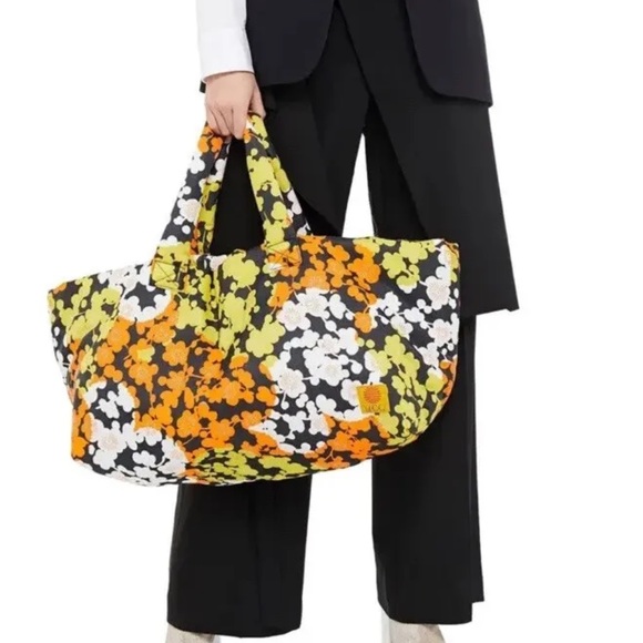 Alexander McQueen Large Tote - Picture 1 of 9